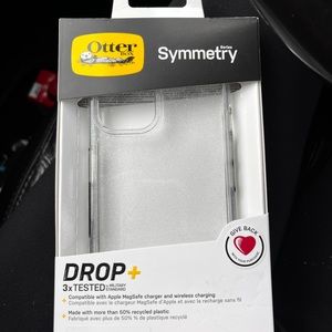 Otterbox case Iphone 13